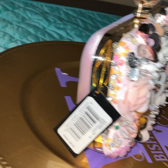 BEBE PINK SATIN DAISY CLUTCH NWT fairicore whimsical coquette floral formal fem - Picture 9 of 14